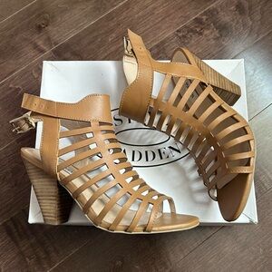 Steve Madden Kendal Cognac Leather caged sandals
